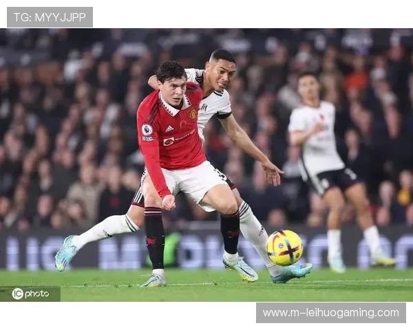 富勒姆主场气势如虹，三球大胜对手