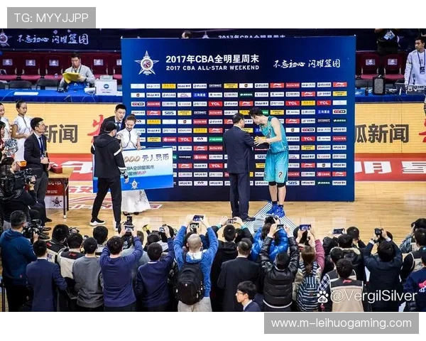 全明星技巧赛训练现场，年轻球员专注练习瞬间